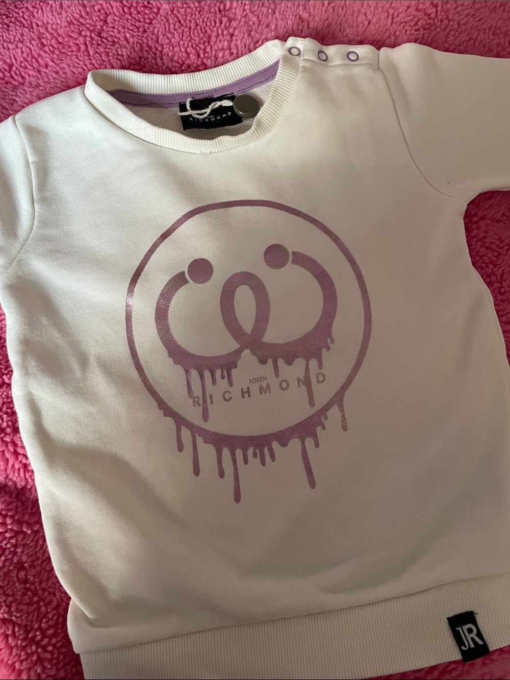 John Richmond White Kids Sweatshirt with Lilac Drip Emblem Size 24 Months